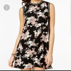 Sleeveless Floral Shift Dress, Size SM (Junior's)